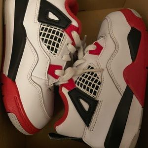 Jordan 4 Retro Fire Red 2020